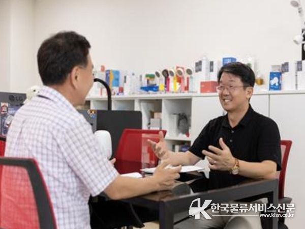중장년 인턴십 활동 모습(2022년)